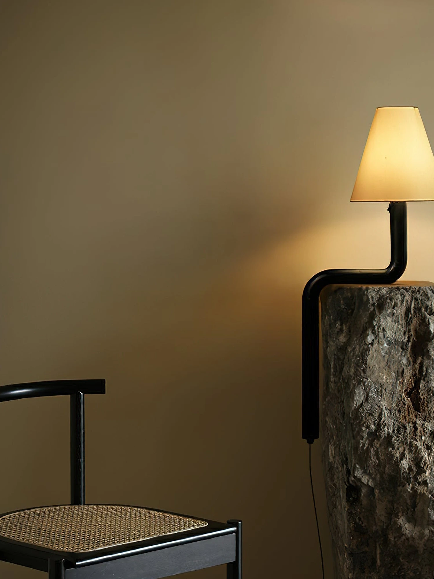 Bend Wood Table Lamp - Image 4
