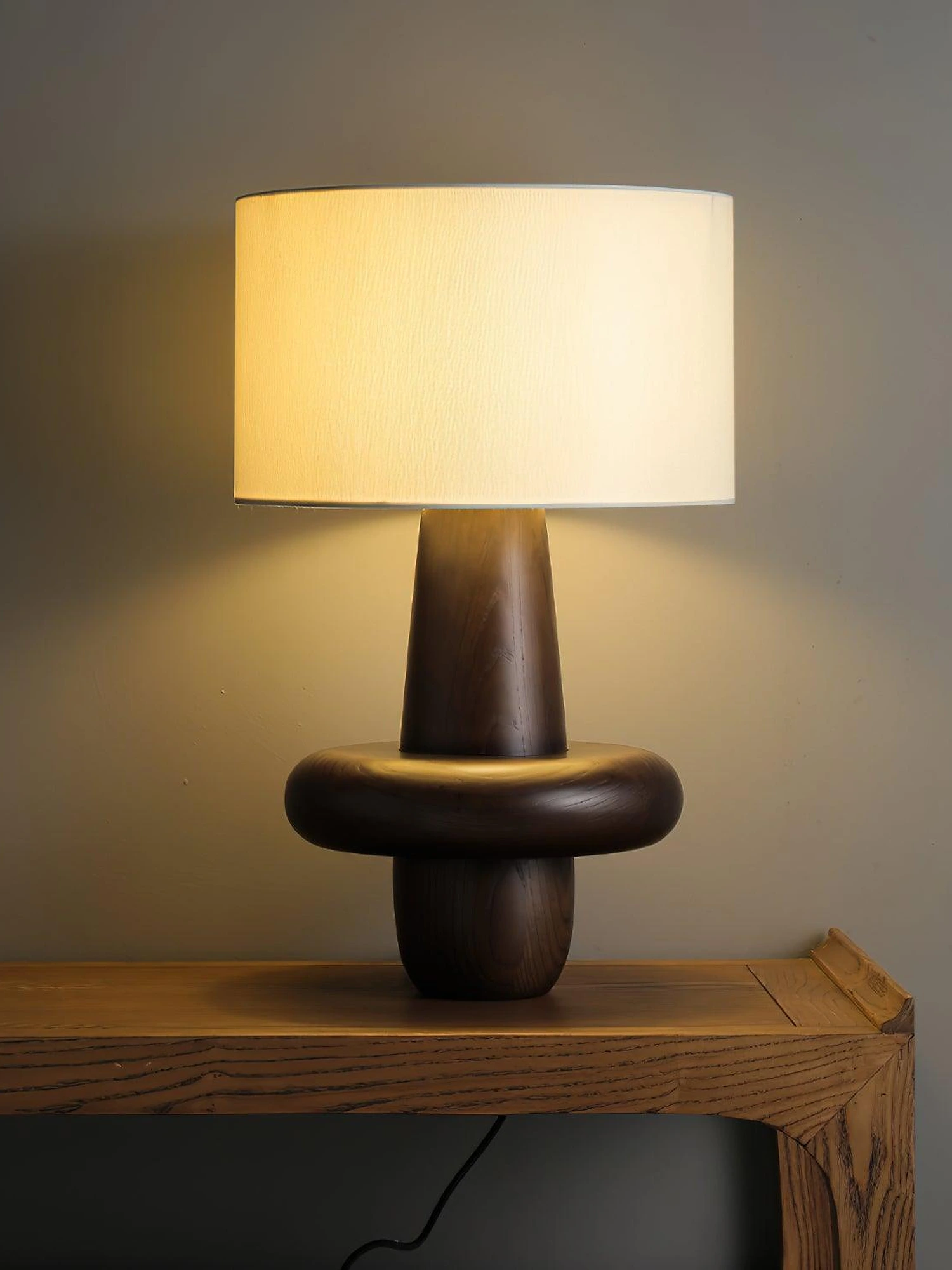 Buddha Til Table Lamp - Image 3