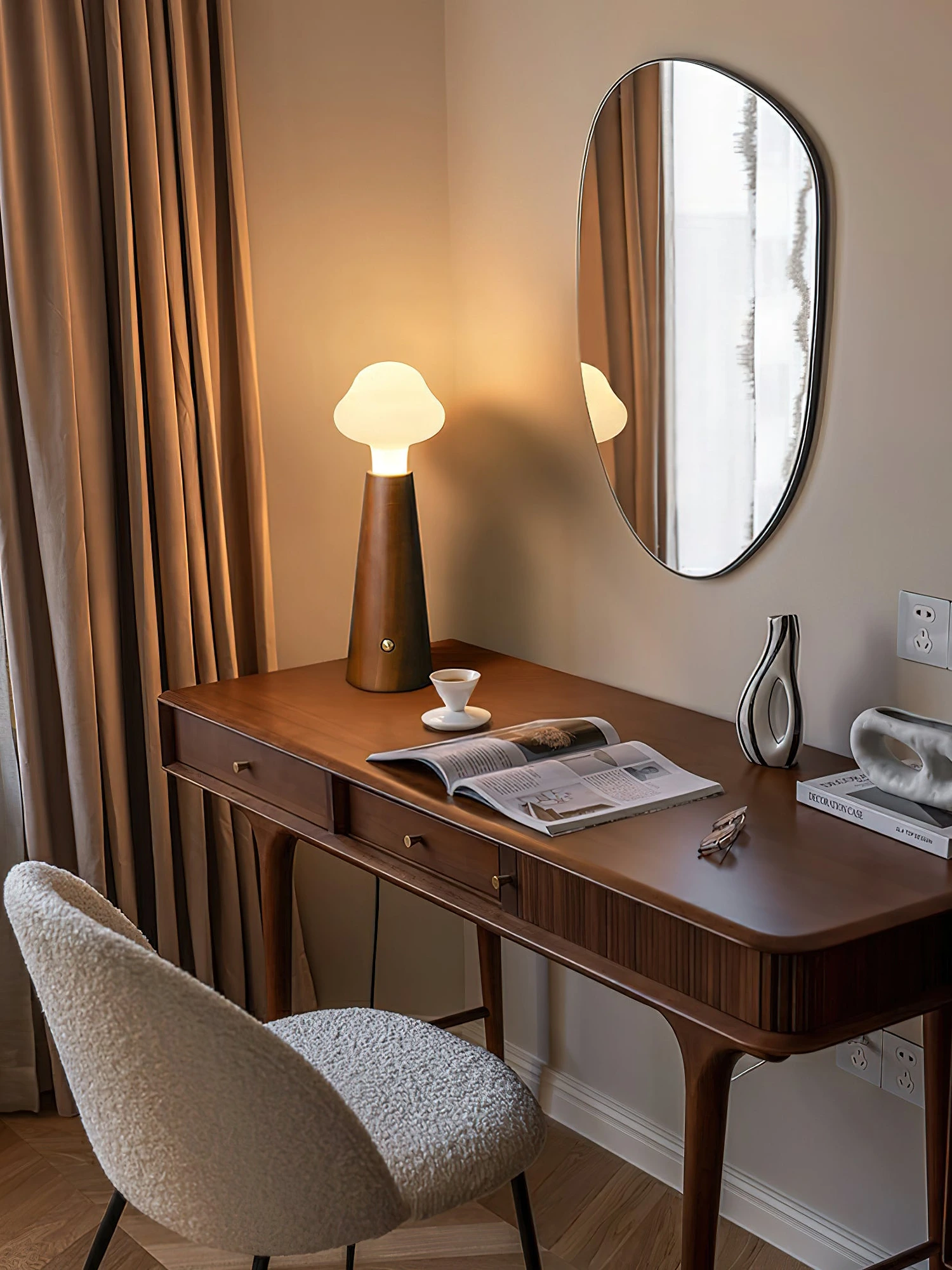 Cloudlet Table Lamp - Image 10