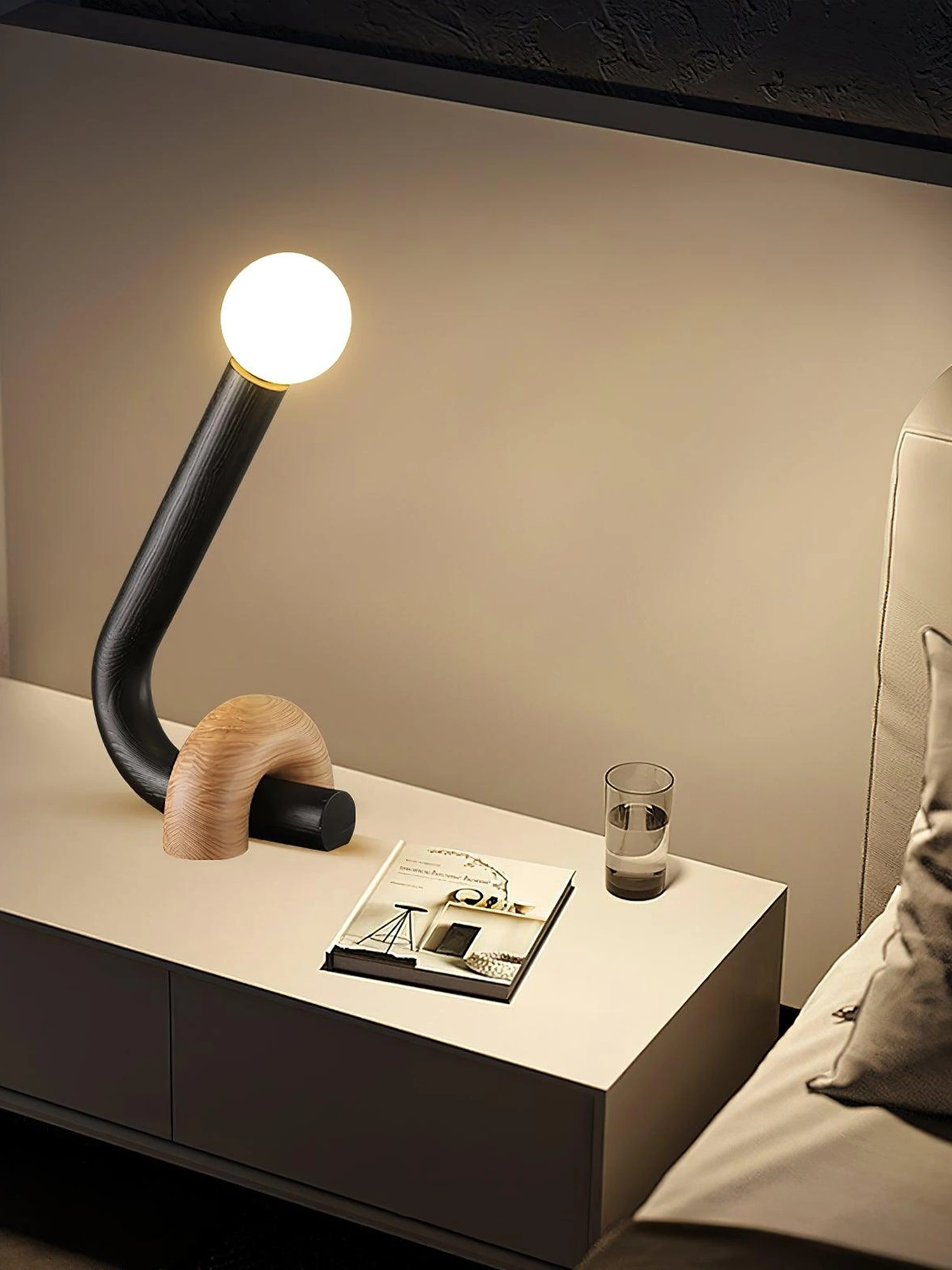 Curled Table Lamp - Image 4