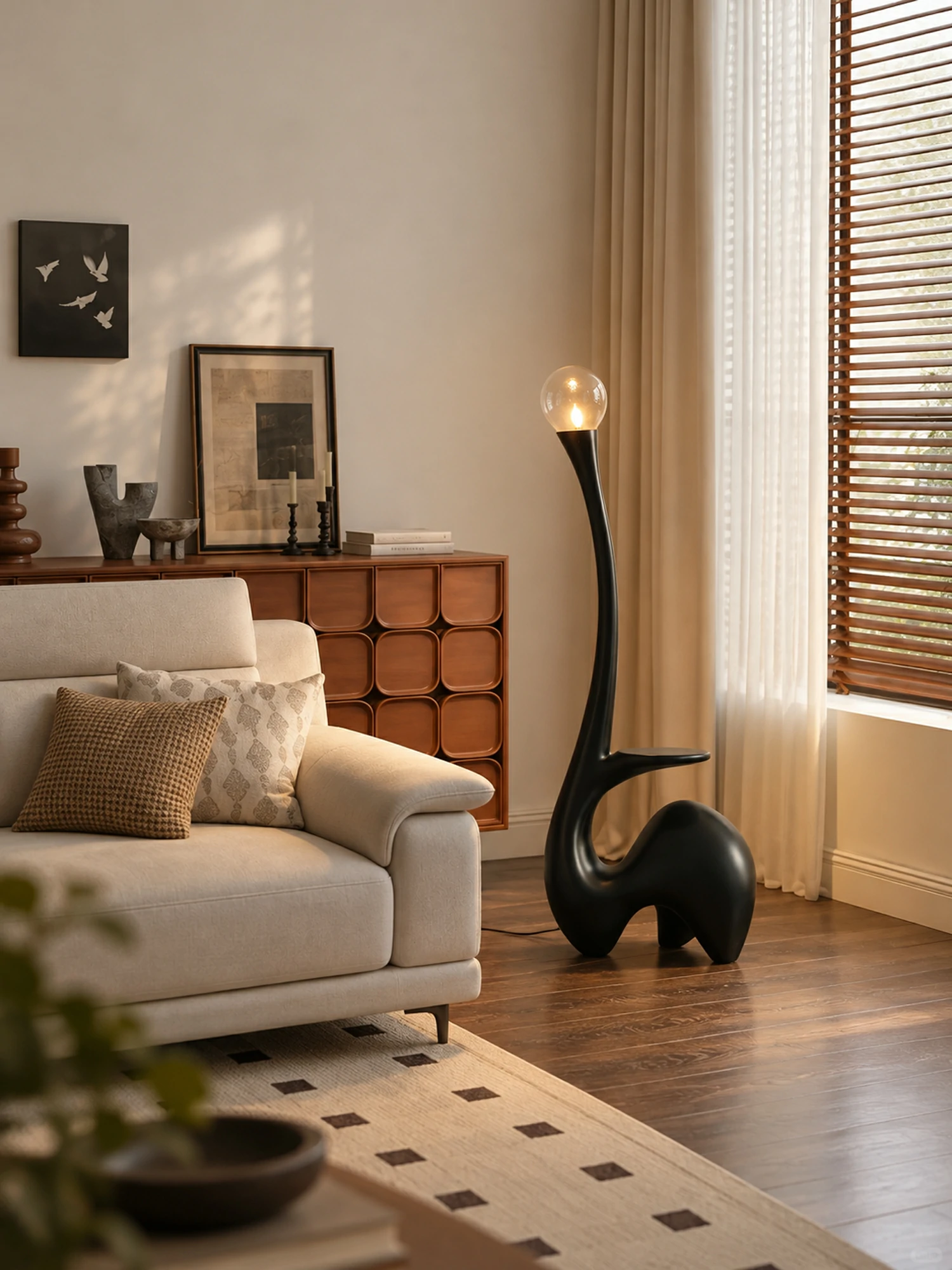 Elero Sculptural Floor Lamp - Image 4