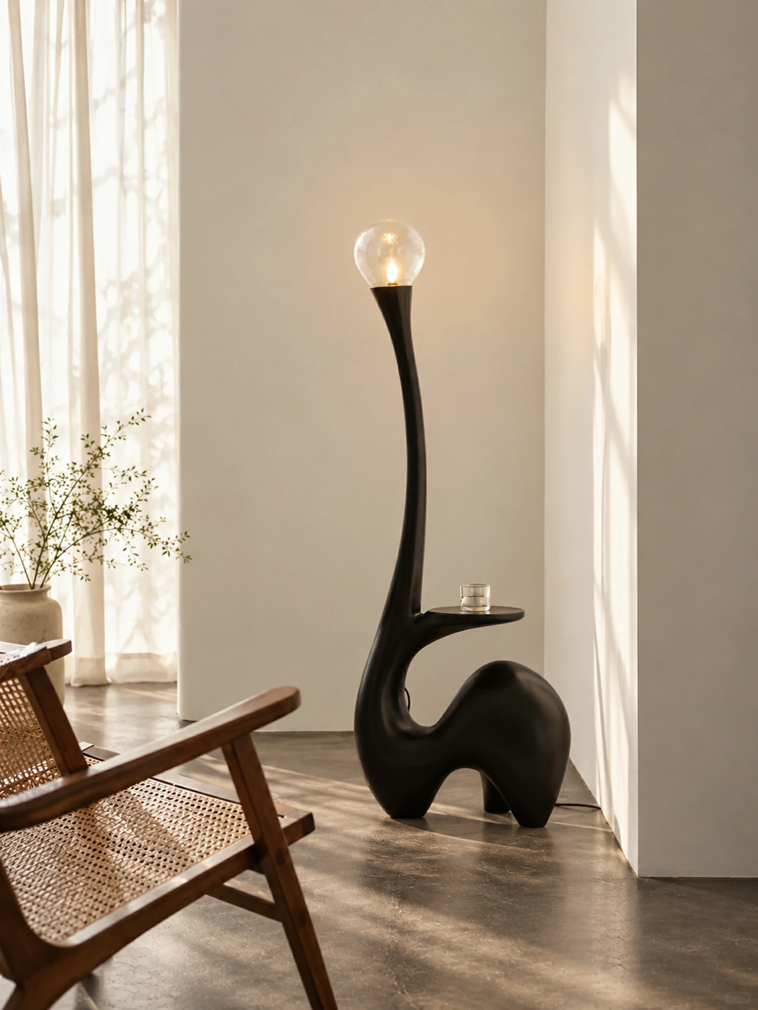 Elero Sculptural Floor Lamp - Image 7