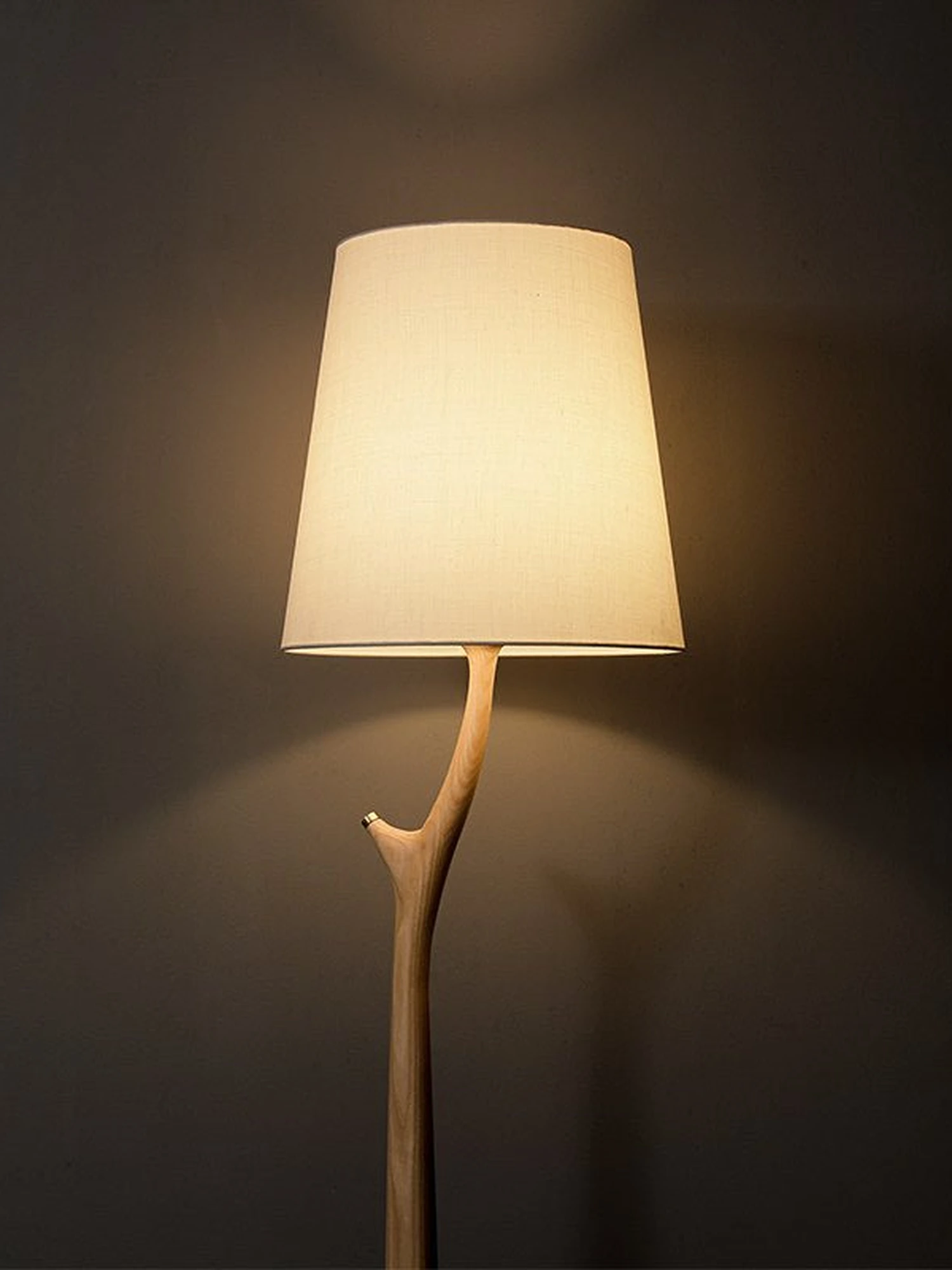 Elowen Floor Lamp - Image 8