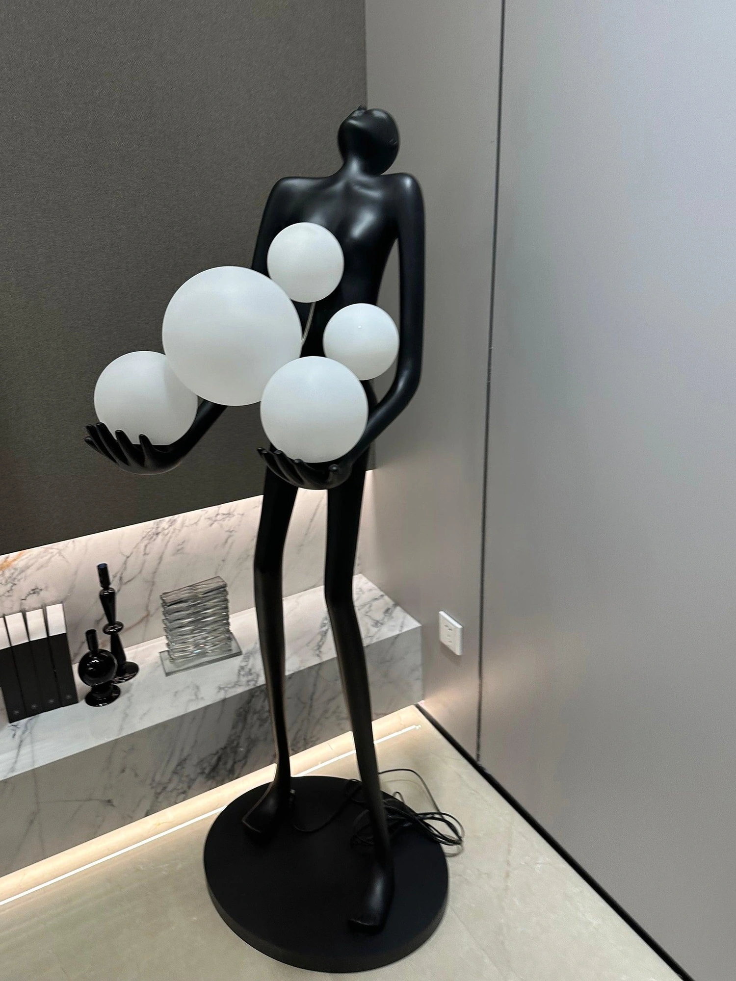 Embrace Sculpture Floor Lamp - Image 16