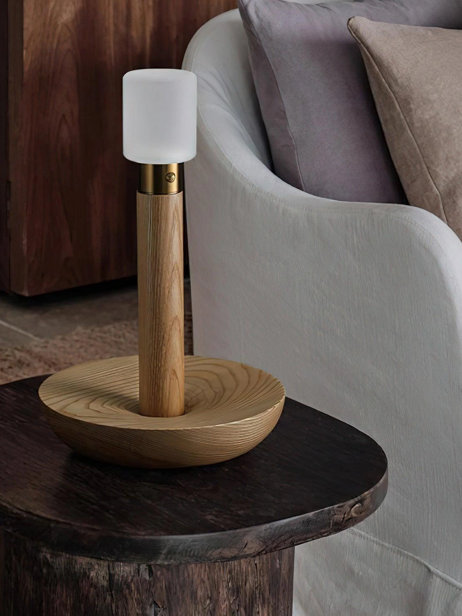Fire Stick Table Lamp - Image 9