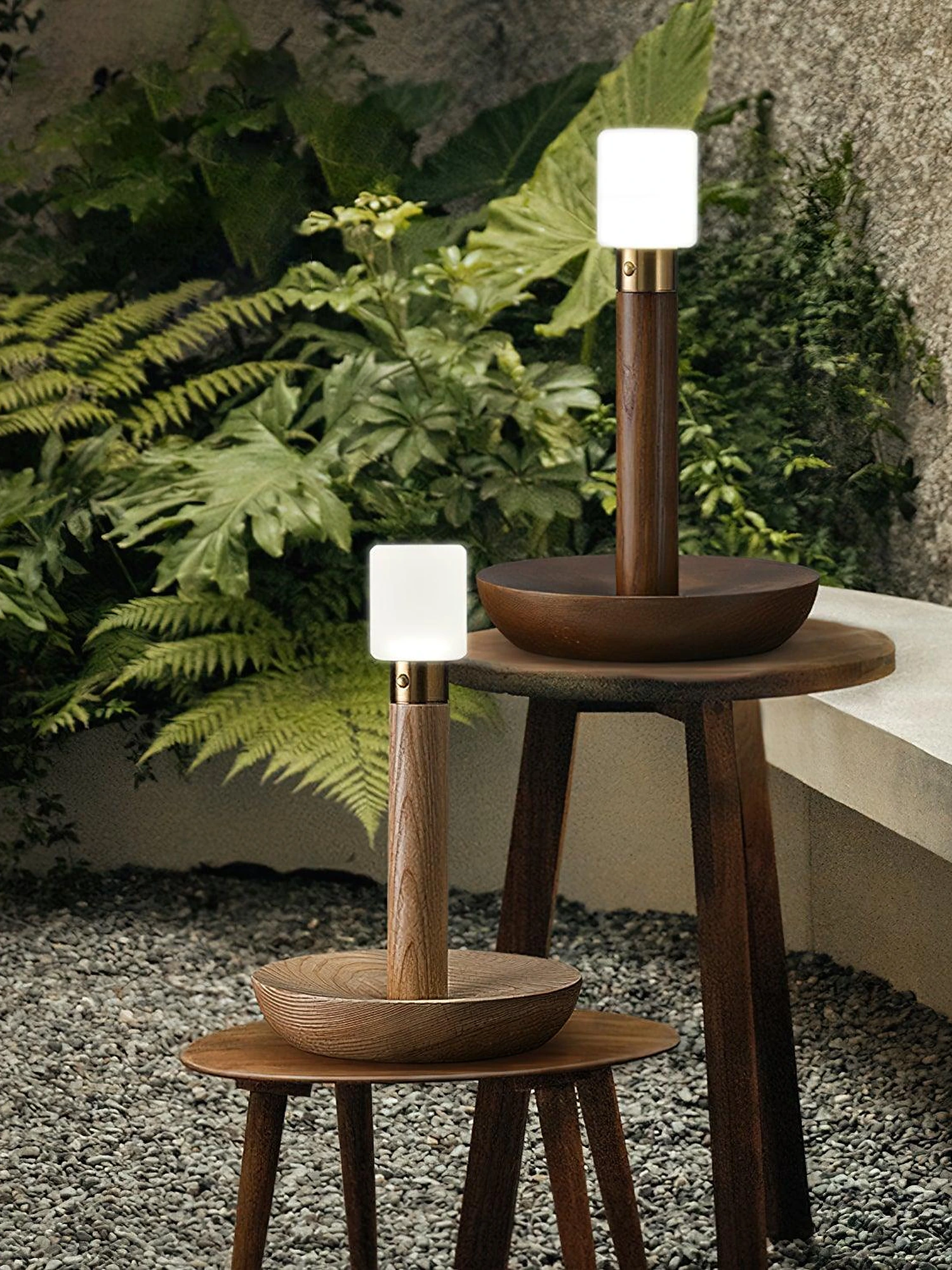 Fire Stick Table Lamp - Image 10