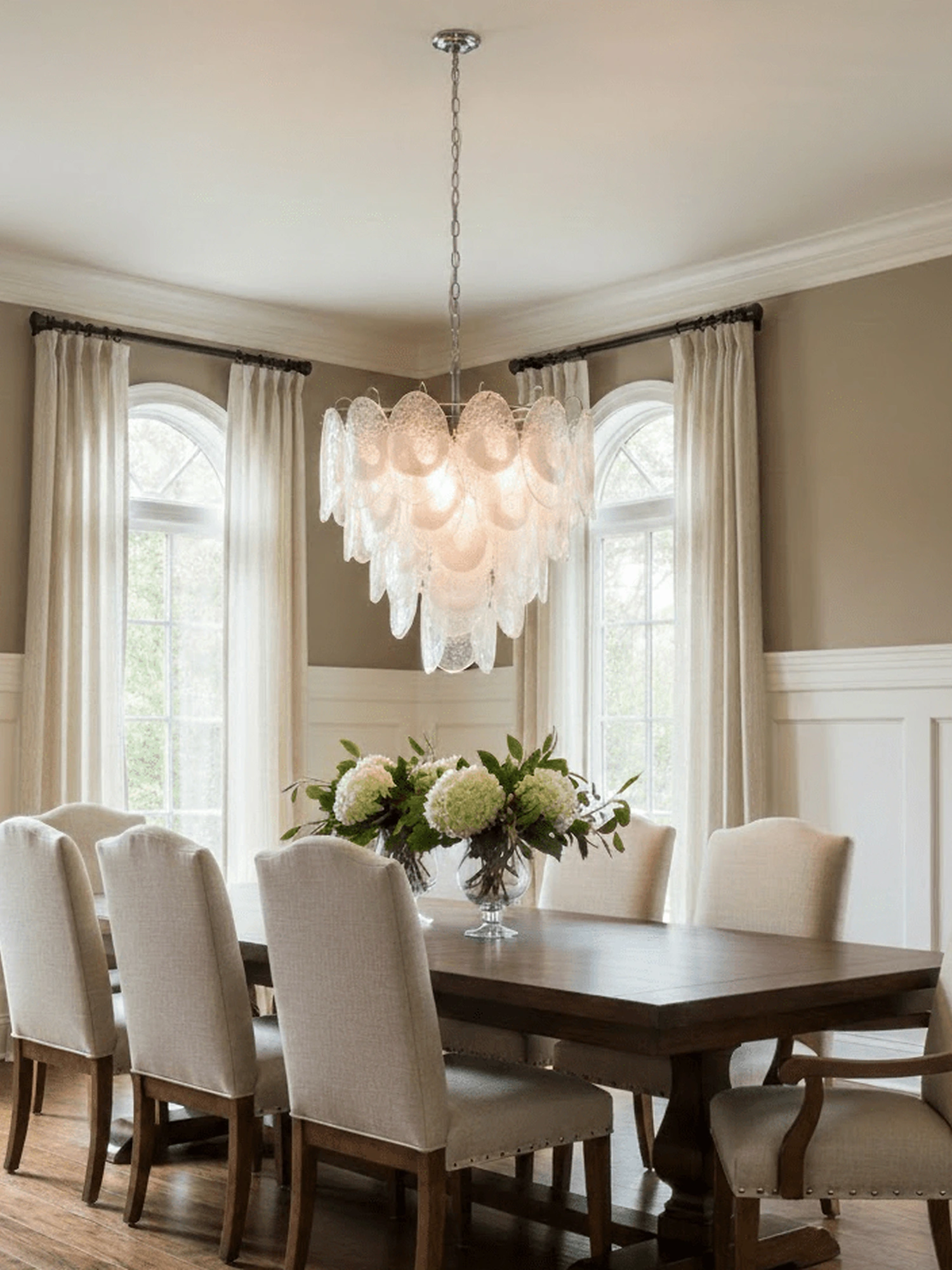 Frostelle Glass Chandelier - Image 3