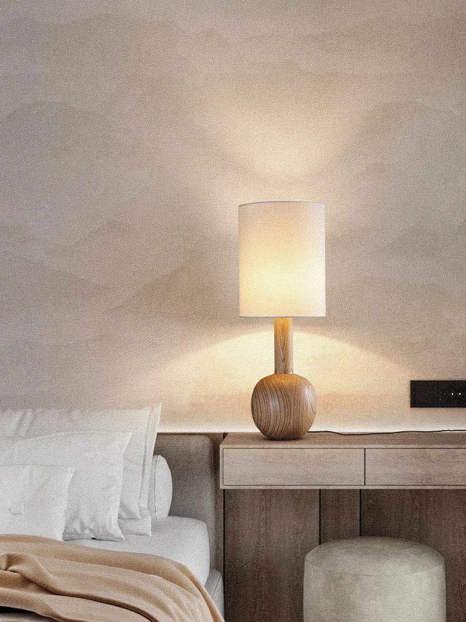 Gavel Table Lamp - Image 4