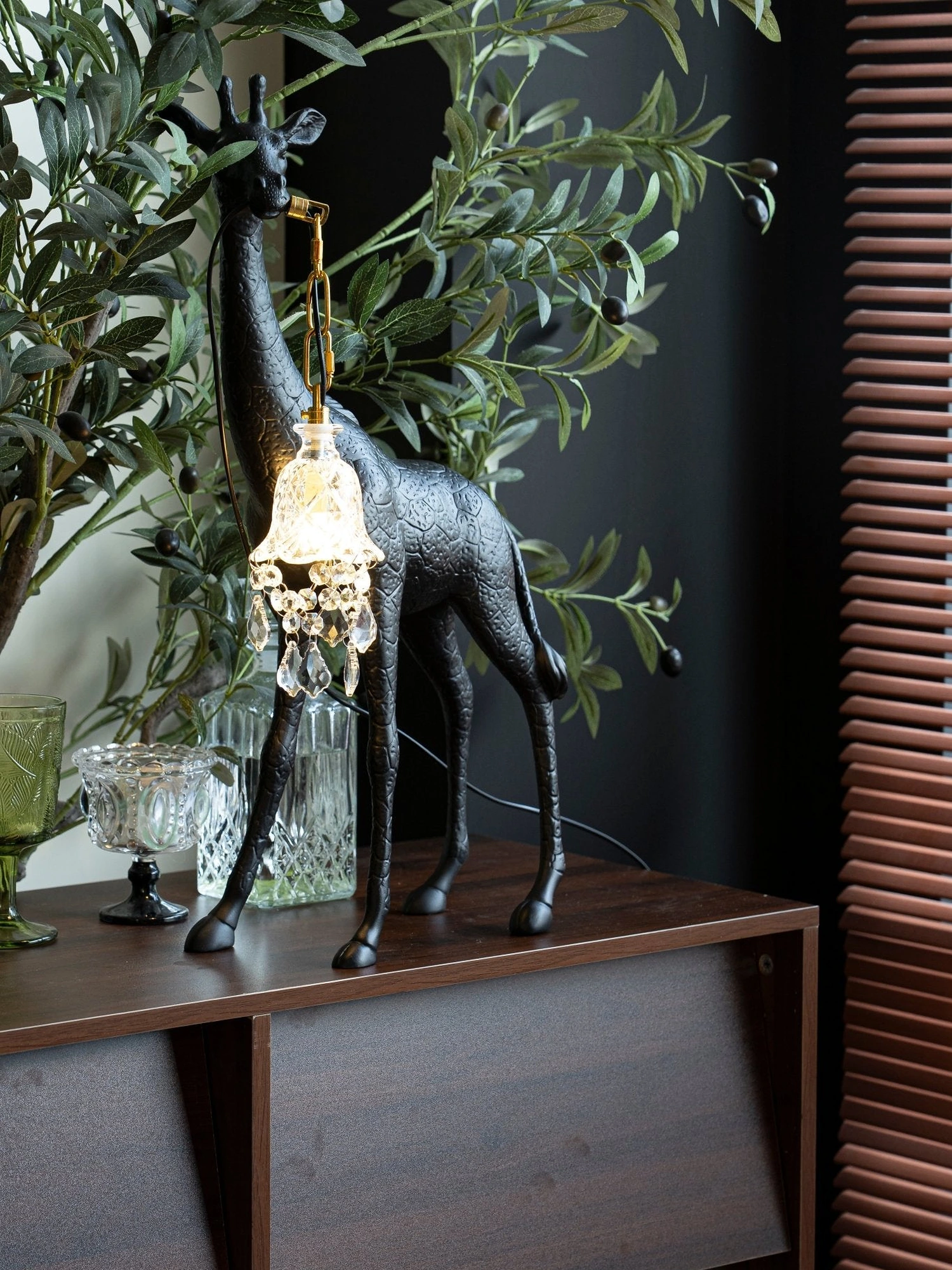 Giraffe Royale Sculpture Floor Lamp - Image 12