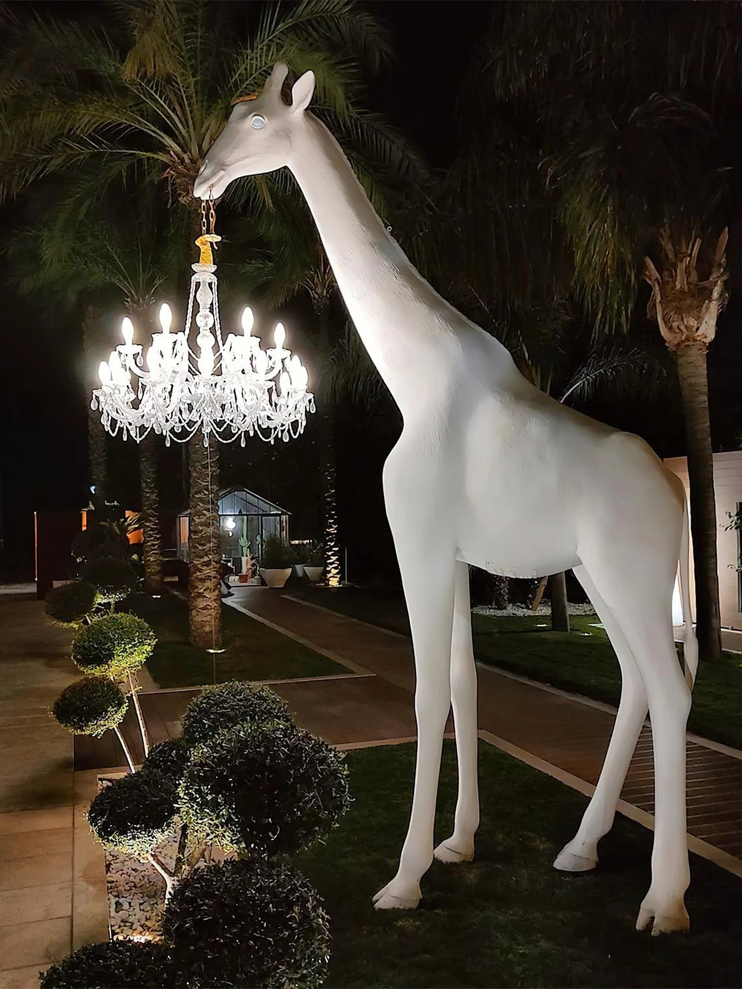 Giraffe Sculpture Floor Lamp - Image 18