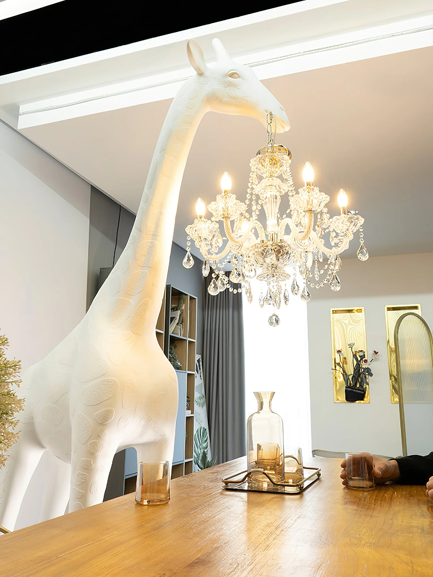 Giraffe Sculpture Floor Lamp - Image 13