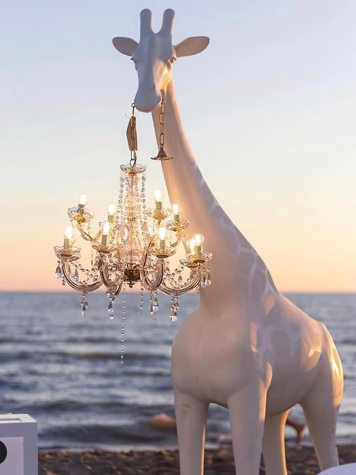 Giraffe Sculpture Floor Lamp - Image 14