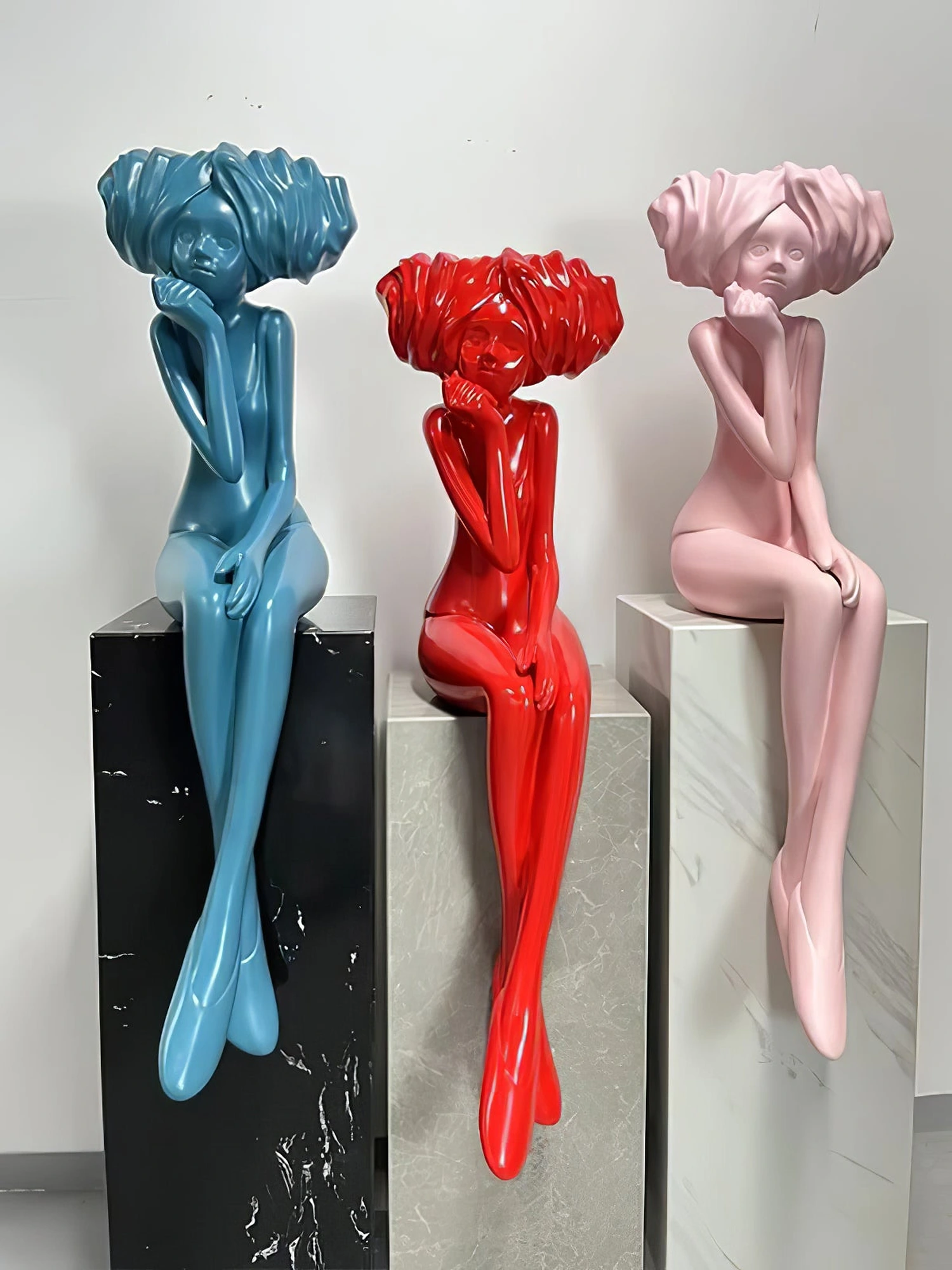 Girl Meditate Sculpture Ornaments - Image 2