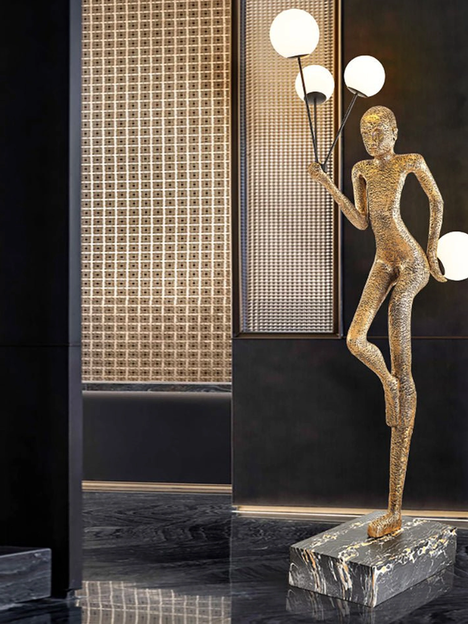 Juggling Sculptor Floor Lamp - Image 4