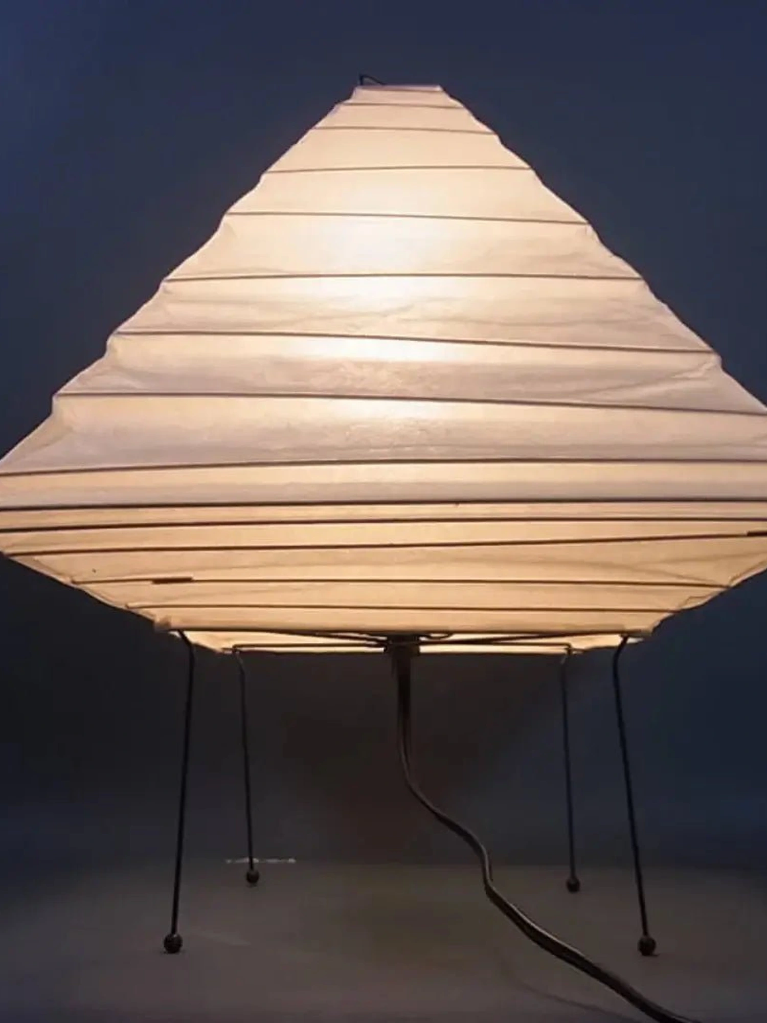 Kiyoshi Rice Paper Pyramid Table Lamp - Image 6