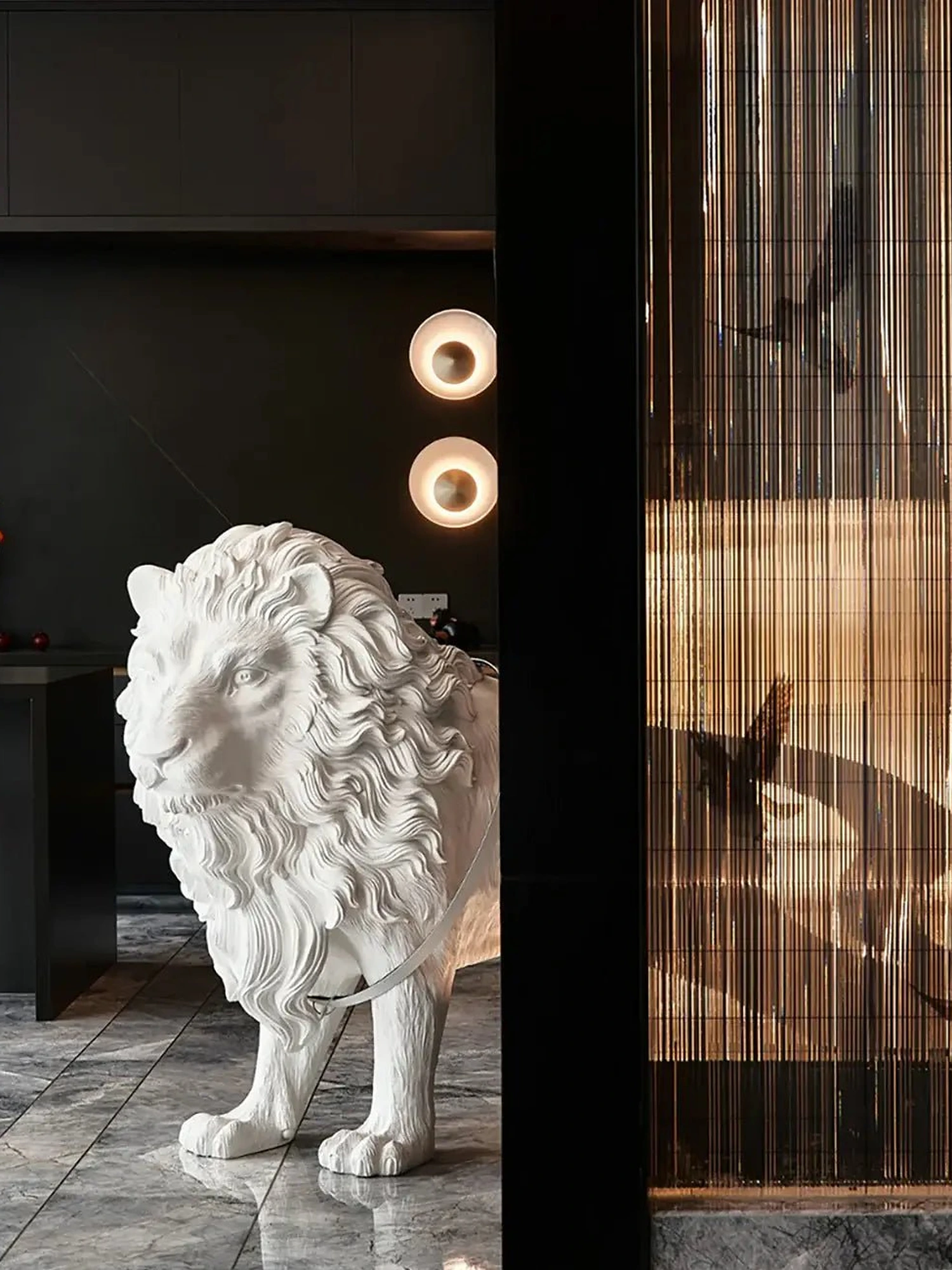 Leo Lion Sculpture Floor Lamp - Image 2