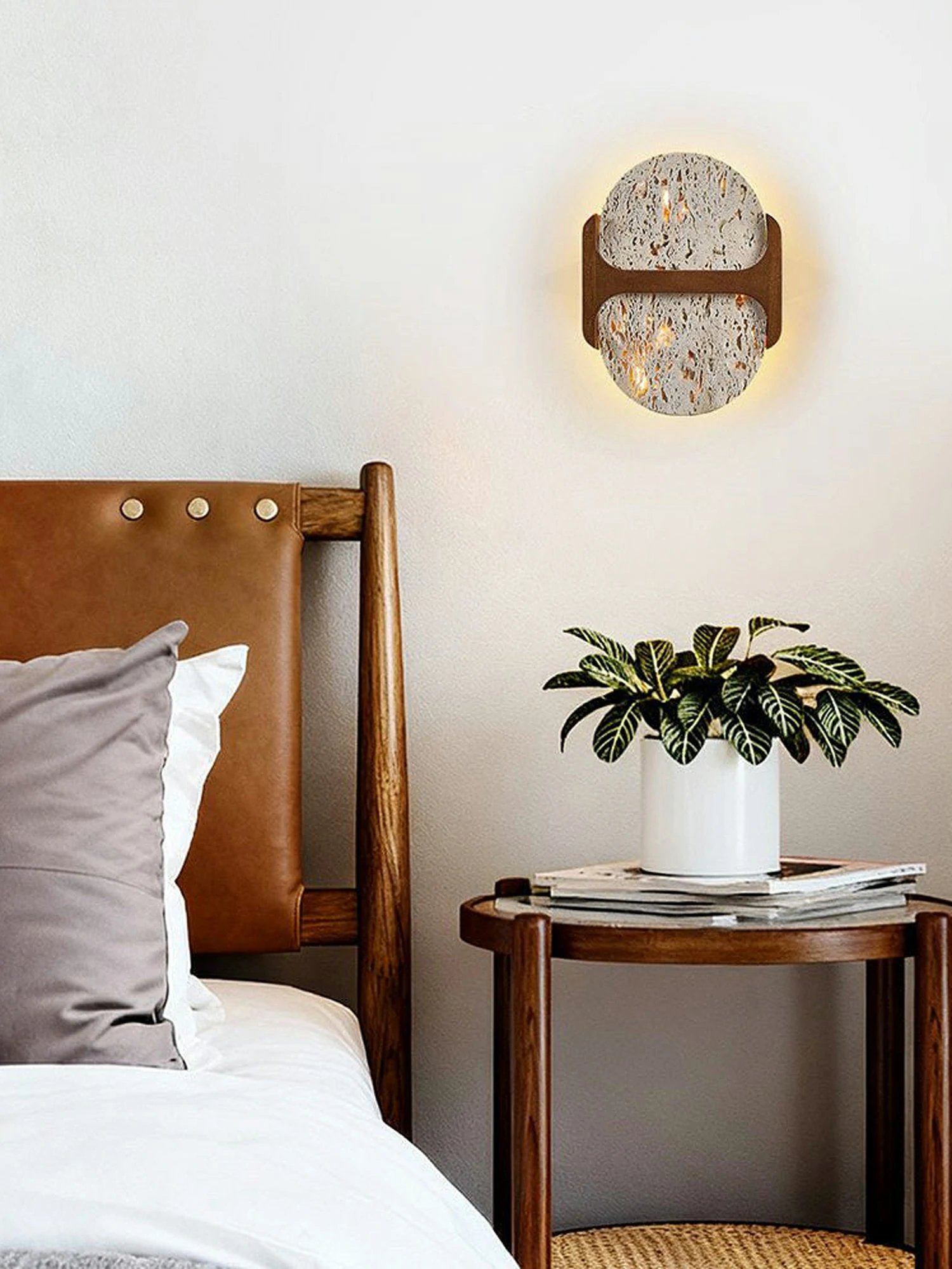 Liora Travertine Wall Light - Image 3