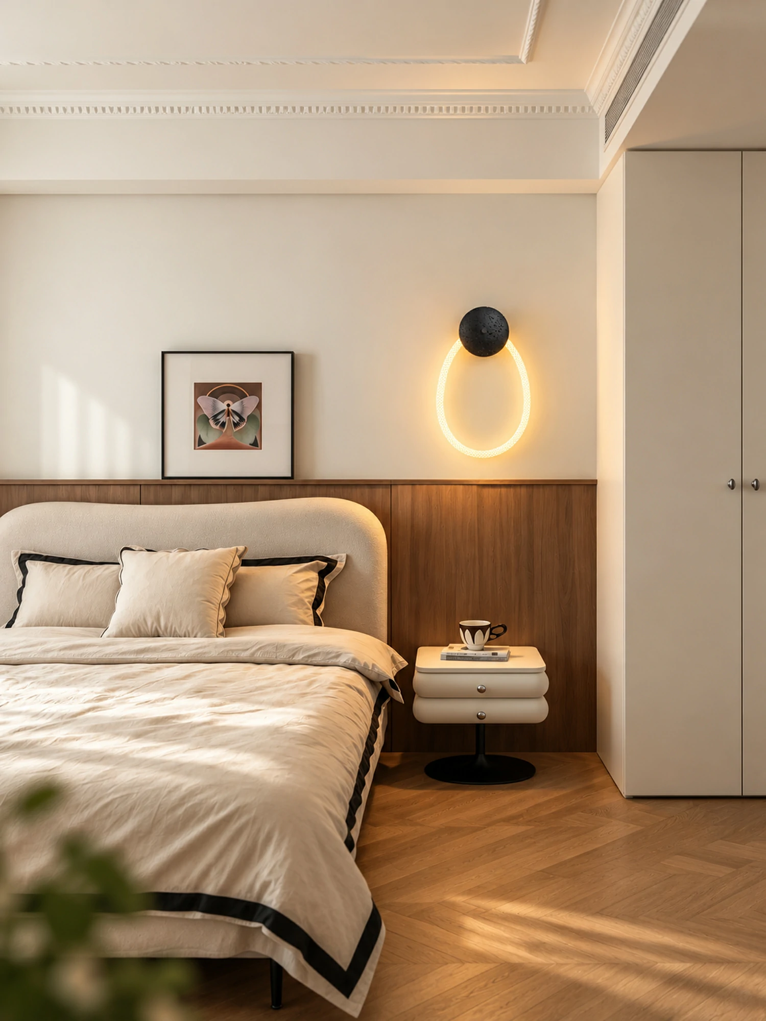 Loop Wall Sconce - Image 10