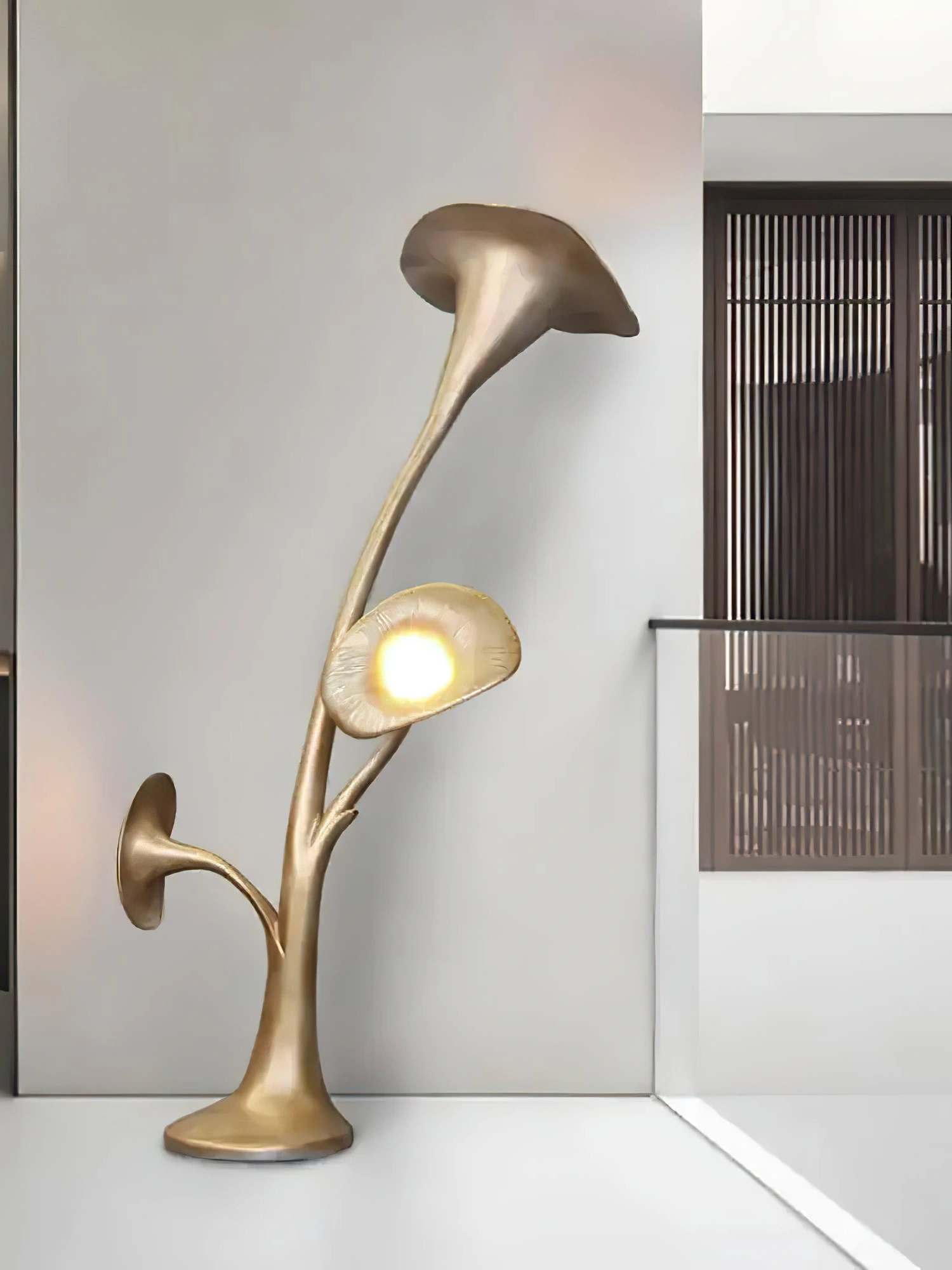 Petunia Sculpture Floor Lamp - Image 2