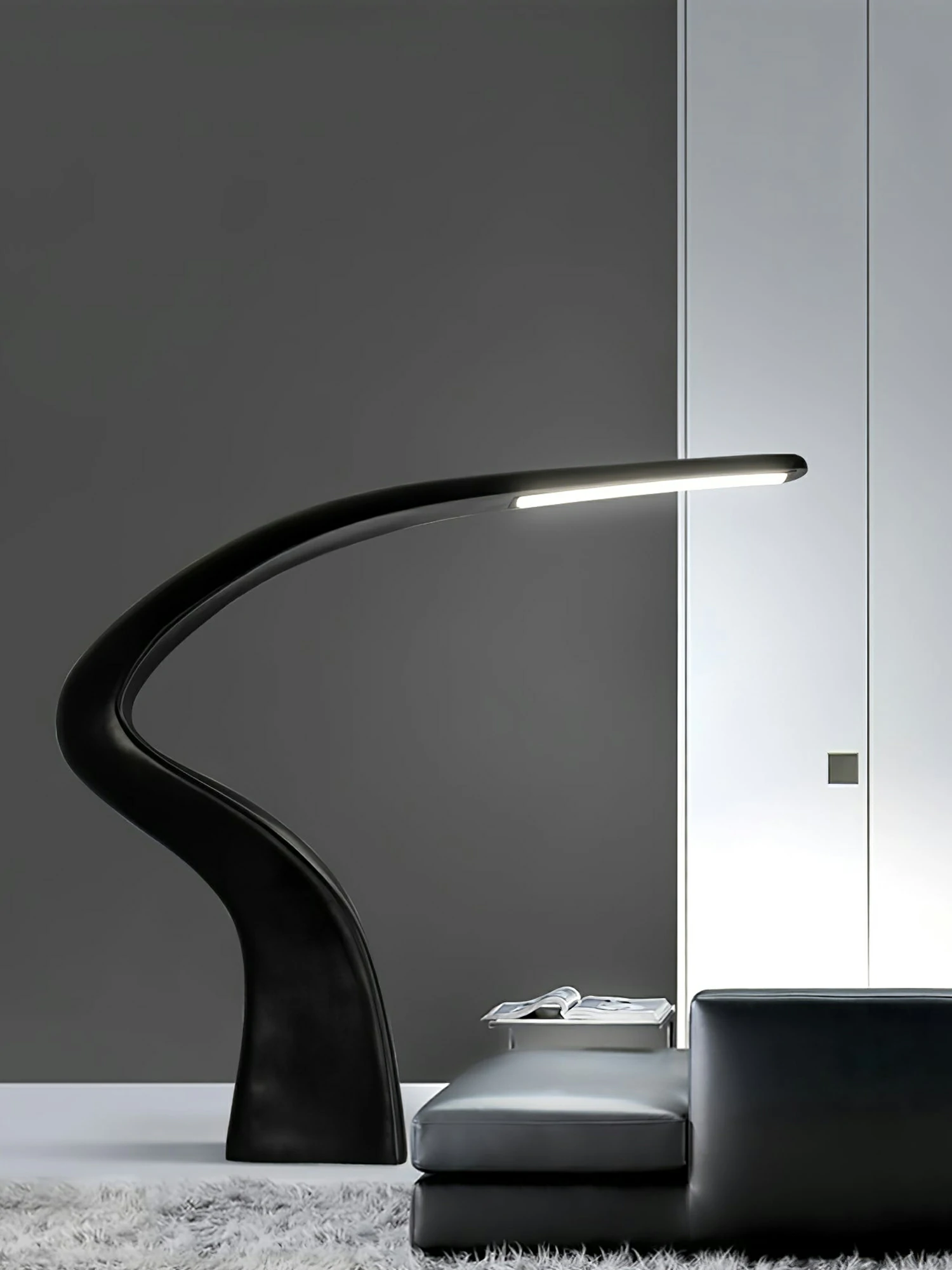 Seraph Curve Floor Lamp - Image 4