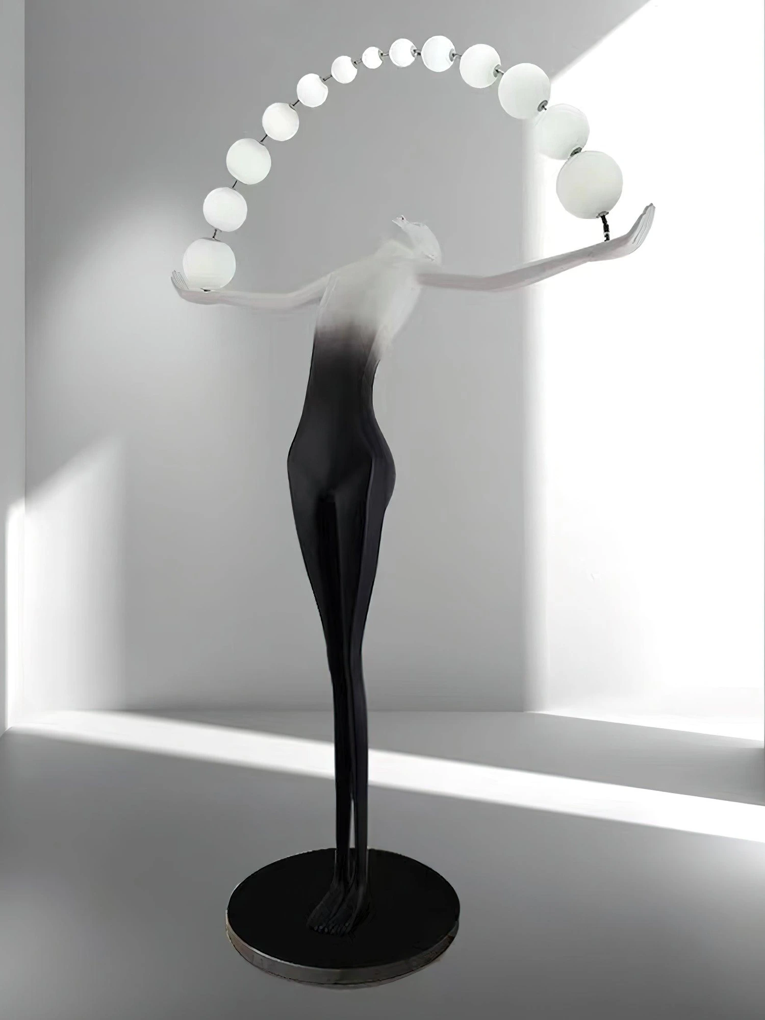 Statue of Liberty Floor Lamp - Image 12