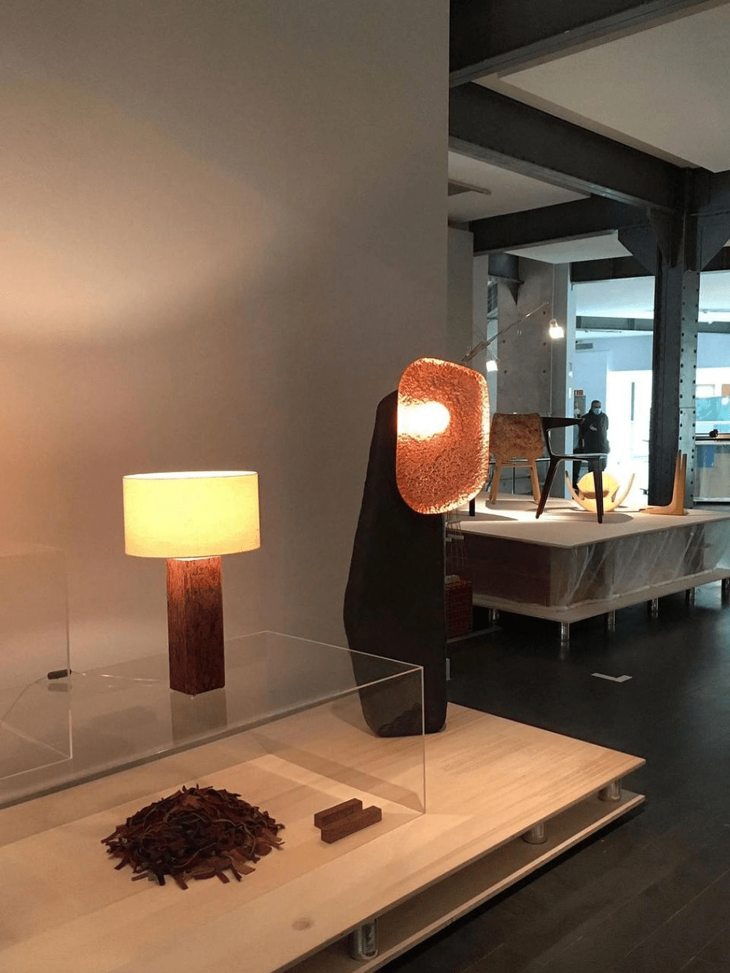 TC Floor Lamp - Image 4