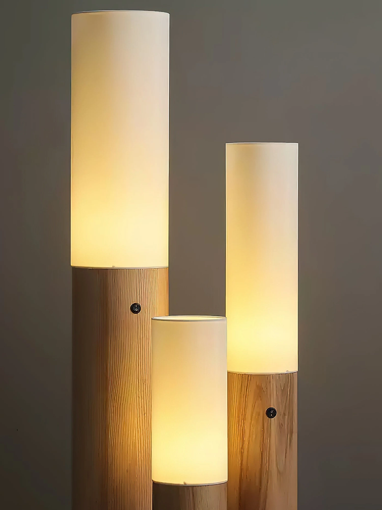 Timber Column Floor Lamp - Image 10
