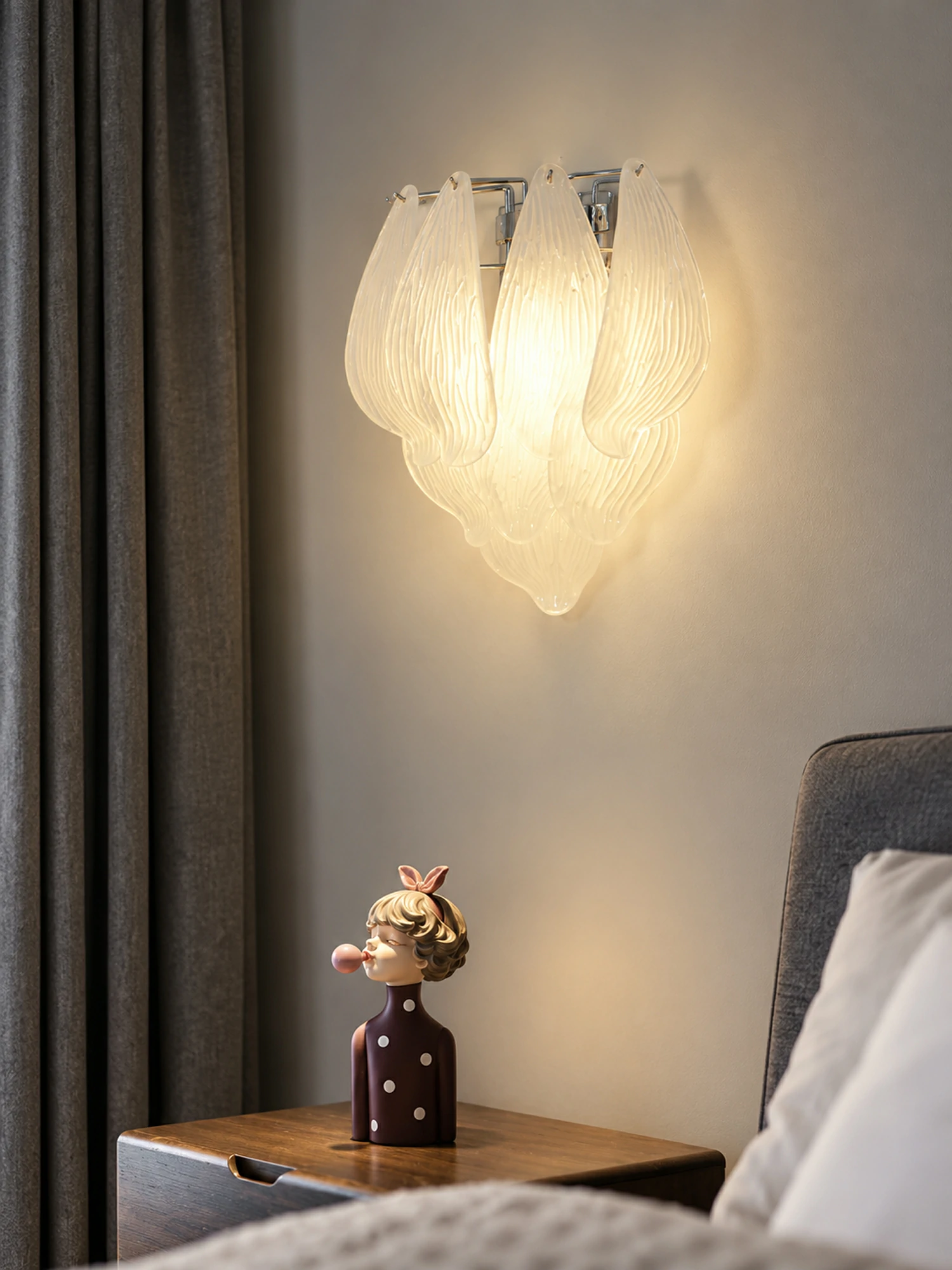 Tuliva Wall Sconce - Image 5