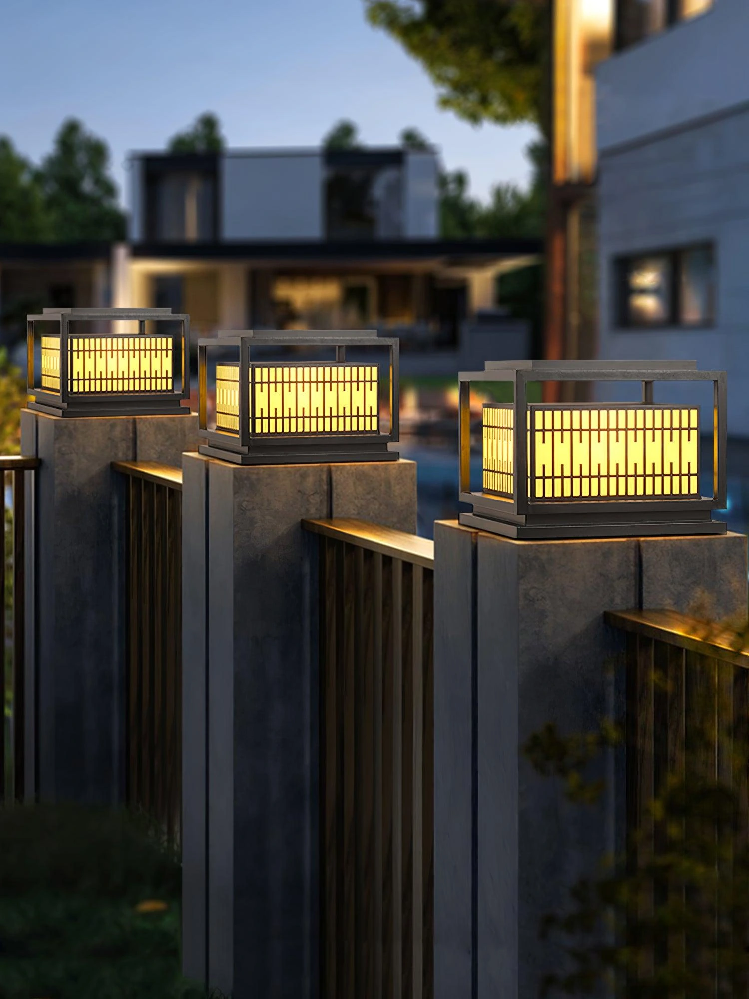 Window Grille Outdoor Post Light - Image 5