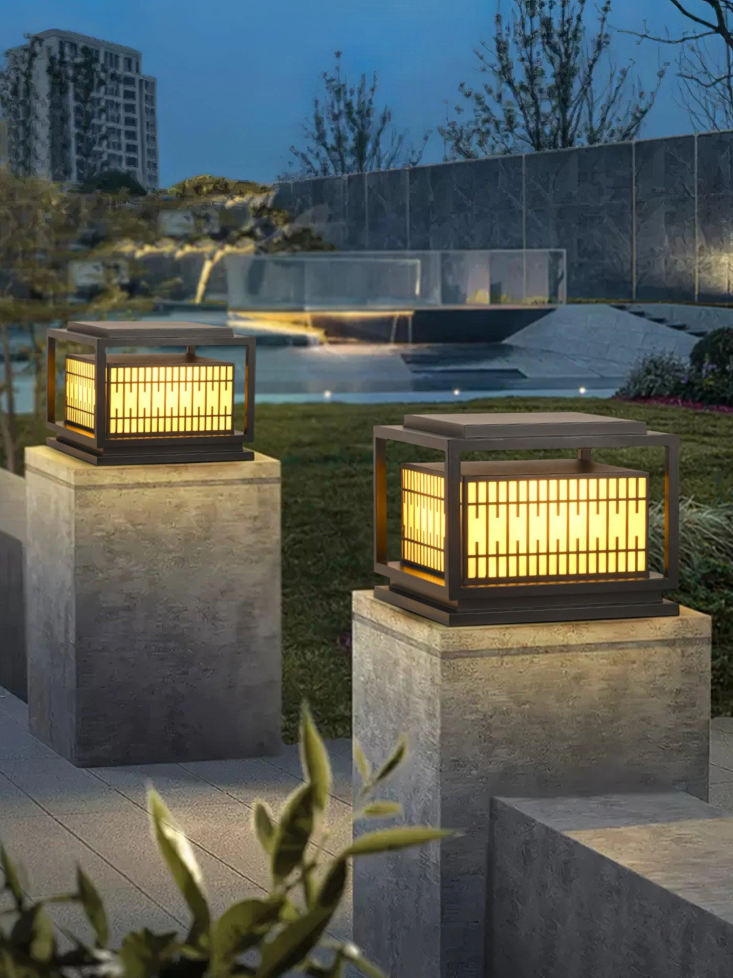 Window Grille Outdoor Post Light - Image 6