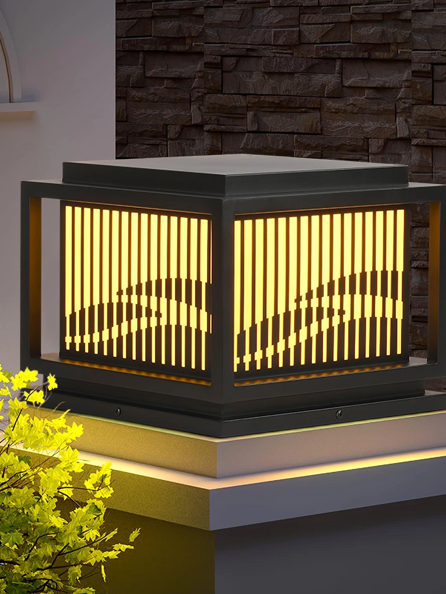 Window Grille Outdoor Post Light - Image 10