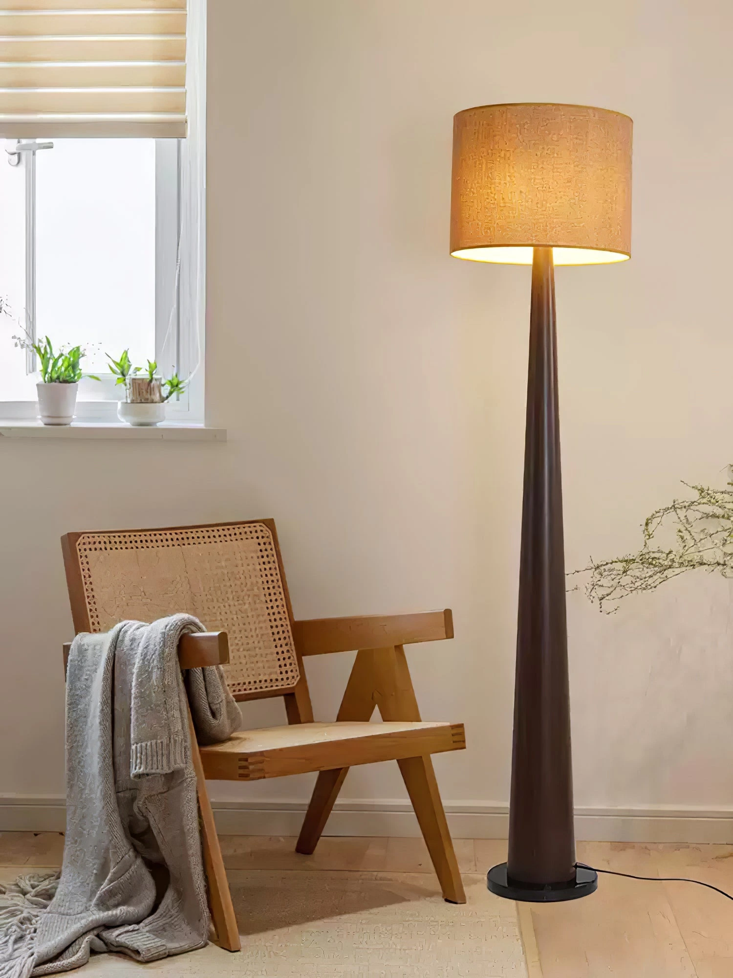 Zhanming Floor Lamp - Image 8